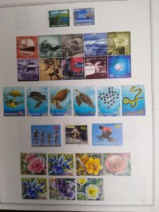 collection on pages New Zealand ~2000-01 IG: CV $138