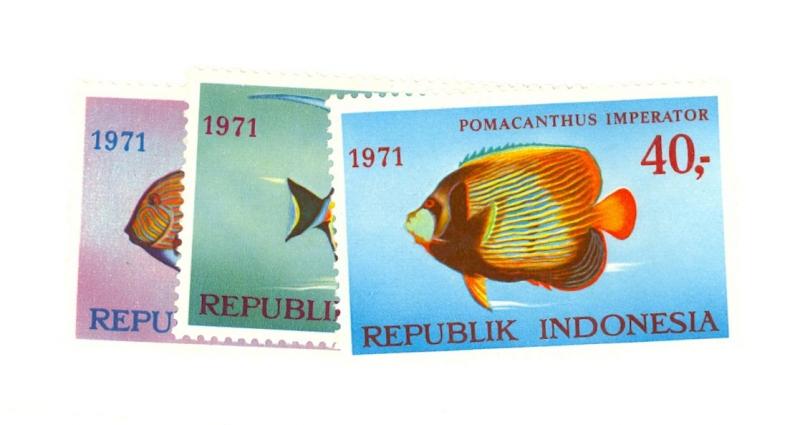 Indonesia Scott 810-812 NH    [ID#428329]