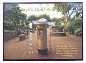 GUERNSEY - 1201 - VF MNH - Sark's Gold Postbox - 2013