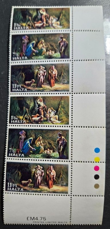 Stamp Europe Malta 1977 Nativity pane of 6 B27-29 MNH