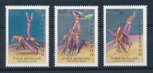 [111693] Uzbekistan 2009 Horses Circus acrobat  MNH