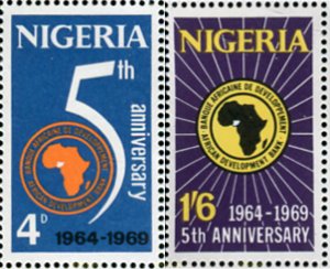 348044 MNH NIGERIA 1969 BANCO OFICIAL