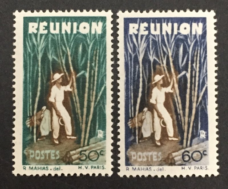 Reunion 1947 #252-3, Cutting Sugar Cane, Unused/MH.