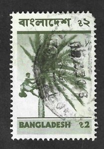 Bangladesh Scott 83 Used 2t Collecting Date Palm Juice Stamp 2017 CV $7.00