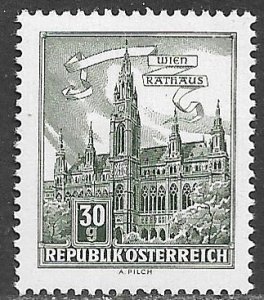 AUSTRIA 1962-70 30g City Hall Buildings Issue Sc 688 MNH