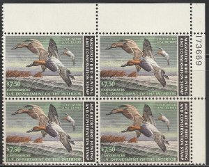 EDSROOM-O14577 US RW49 MNH 1982 Plate Block of 4 Duck Hunting Canvasbacks CV$60
