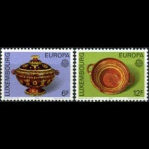 LUXEMBOURG 1976 - Scott# 585-6 Europa-Pottery Set of 2 LH