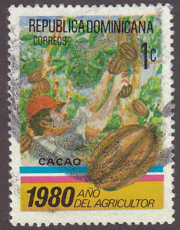 Dominican Republic 825 Cacao Harvest 1980