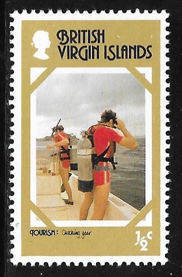 British Virgin Islands 327: 1/2c Divers Checking Equipment, MH, VF