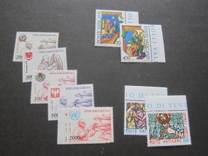 Vatican 1980' Sc 668-80,C66-72 Issues Cpt. 5 sets MNH