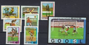 Vietnam 1576-83 MNH 1985 World Cup Soccer (ak1797)