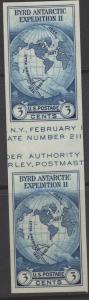 US 768 MINT HINGED, NGAI BYRD, PAIR WITH HORZ GUTTER