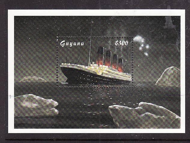 Guyana-Sc#3308-unused NH sheet-Ships-Titanic sinking-1998-