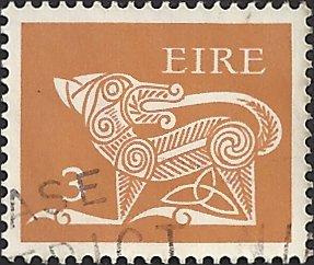 IRELAND UNIDENTIFIED BOX ITEM