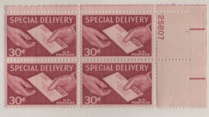 E21 30c Special Delivery 25807 UR Plate Block