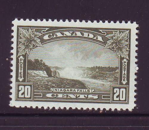 Canada Sc 225 1935 20c Niagara Falls stamp mint