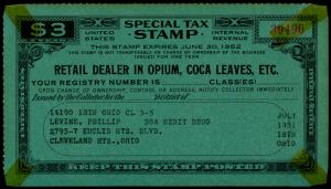 U.S. REV. STAX -RET. DEALER IN OPIUM FYE 1952  Used (ID # 61870)- L