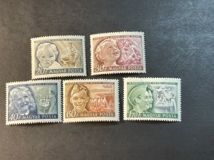 HUNGARY # 896-900--MINT/HINGED----COMPLETE SET----1950