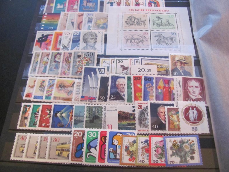 GERMANY BERLIN MNH 1957-1975 COMPLETE SETS  XF