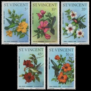 1976 St Vincent 441-445 Hummingbirds and Hibiscuses 17,00 €