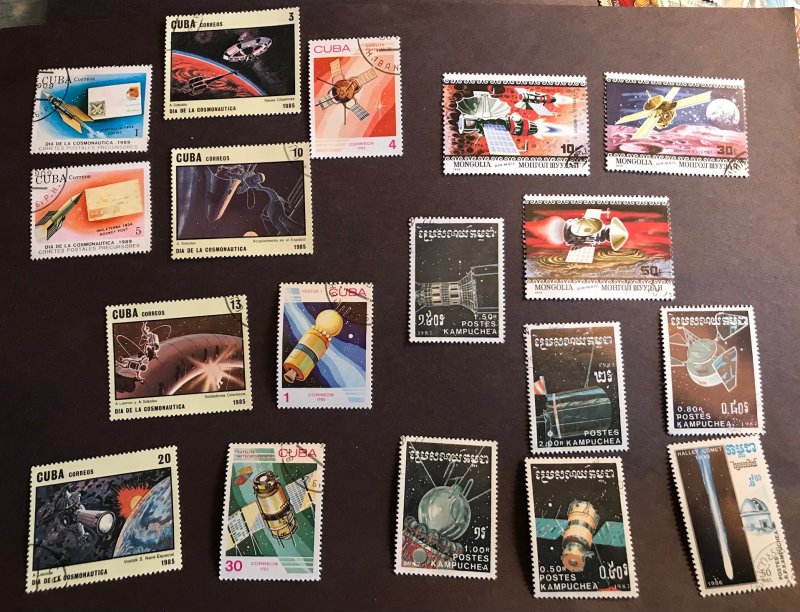 Space Rockets 100 USED Non-US stamps during 1960s 70s and 80s space race years