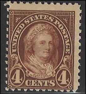 Scott# 556  1923 4c yel brn  Martha Washington   Mint Never Hinged - Fine