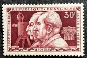 France 771 MNH, Disturbed Gum