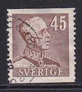 Sweden #308 used 1940  Gustav V  perf. 12 1/2 vertically 45o brown