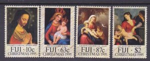 Fiji 745-48 MNH 1995 Christmas Various Paintings Full Set of 4