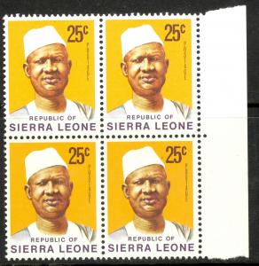 SIERRA LEONE 1972 25c President Siaka Stevens Portrait Issue BLK4 Sc 431 MNH