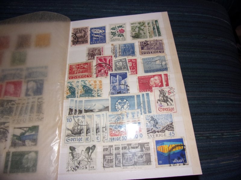 SWEDEN COLLECTION IN STOCKBOOK, MINT/USED