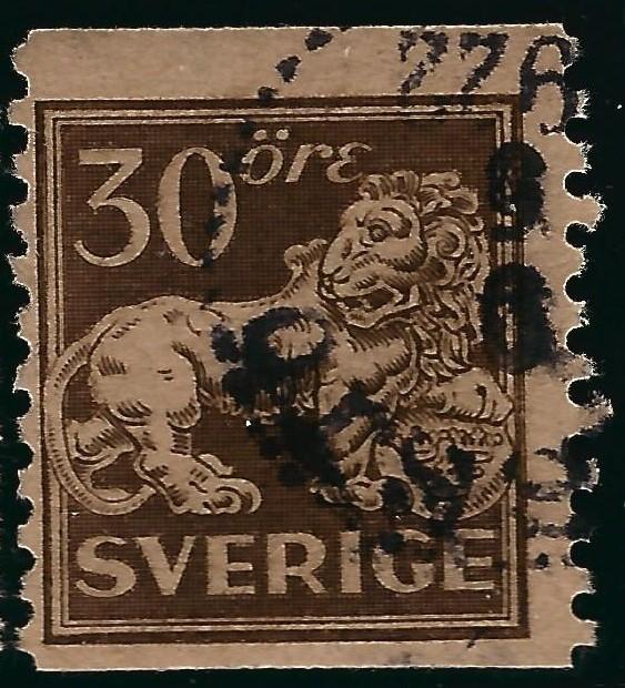 Sweden #125 Lion Coil Used F-VF SC$16...Regal Stamp!