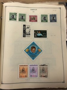 INTERNATIONAL COLLECTION – 1960-1965 ABU DHABI TO KUWAIT – 419201