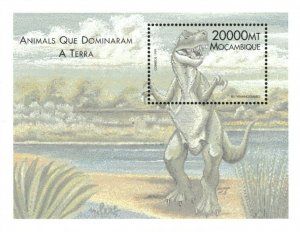 Mozambique 2000 - Animals That Ruled the Earth T-Rex - Souvenir Sheet - MNH