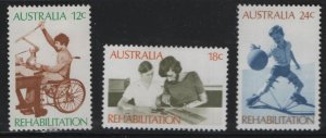 AUSTRALIA   523-525   MINT HINGED SET