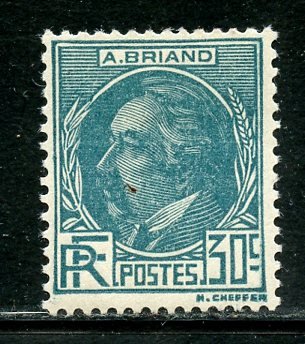 France # 291, Mint Hinge. CV $ 17.00