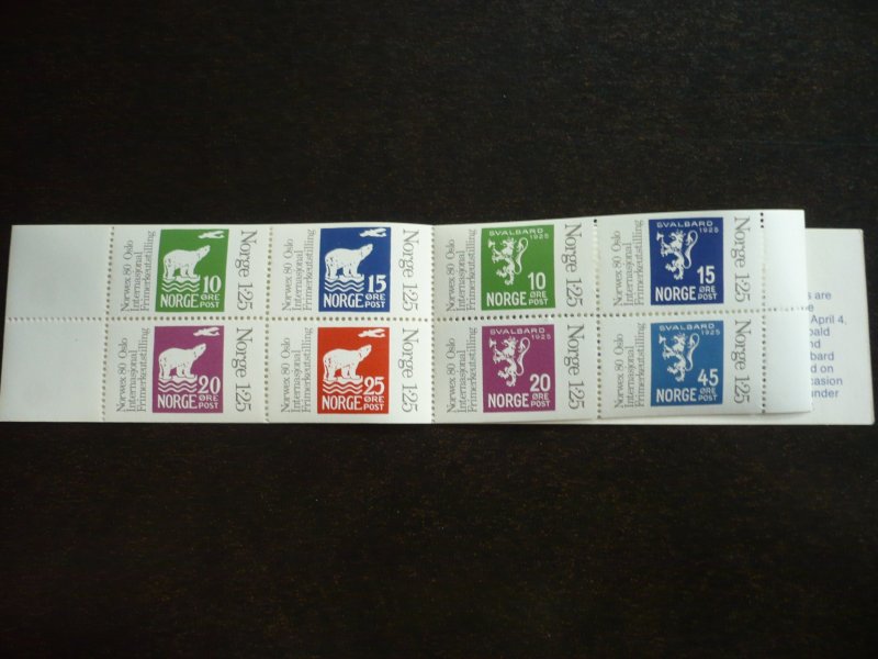 Stamps - Norway - Scott# 732 - Mint Never Hinged Booklet of 8 Stamps