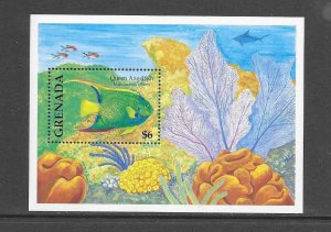 FISH - GRENADA #2358   QUEEN ANGELFISH   MNH