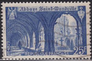 France 623 Cloister of St Wandrille Abbey 25Fr 1949