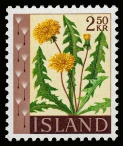 Iceland - Scott 331 - Mint-Never-Hinged - Staining on Back