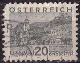 Austria 343 (used, pulled corner) 20g Dürnstein Castle, dk gray (1932)