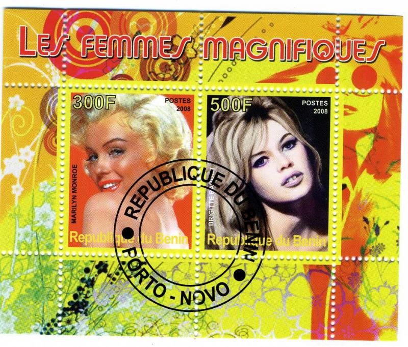 Marilyn Monroe & Brigitte Bardot Sheet Perforated Fine Used