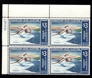 MOMEN: US #RW34 DUCK INTACT PLATE BLOCK OF 4 MINT OG NH FRESH VF LOT #87131