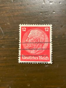 Germany SC 422 Used 12pf President Paul Von Hindenburg (12) - XF/Superb