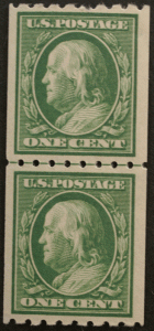 United States #390 Franklin Coil Line Pair MNH