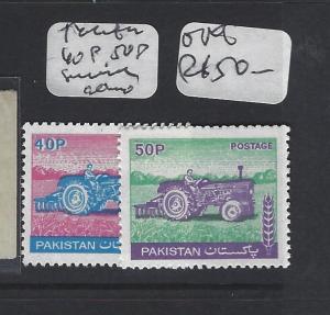 PAKISTAN (P1103B) 40P, 50P TRACTOR SERVICE ALBINO OVPT  MNH   