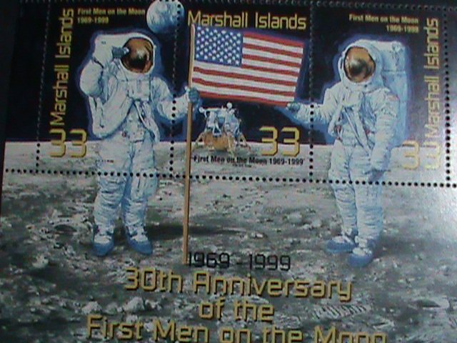 ​MARSHALL ISLAND-1999 SC#712  30TH ANNIVERSARY-FIRST MAN ON THE MOON MNH S/S