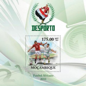 MOZAMBIQUE - 2010 - African Footballers - Perf Souv Sheet - Mint Never Hinged