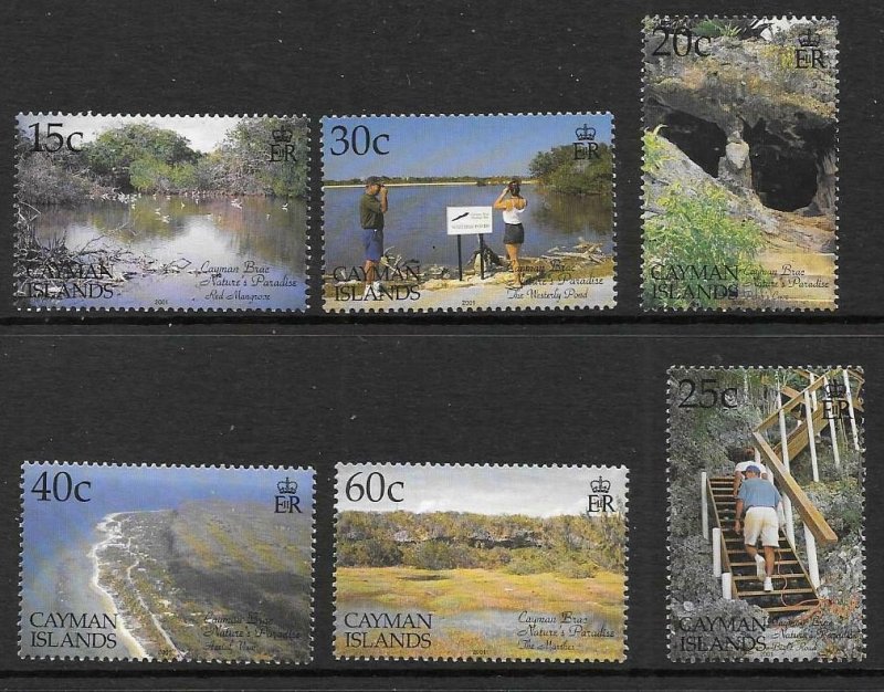 CAYMAN ISLANDS SG946/51 2001 TOURISM MNH