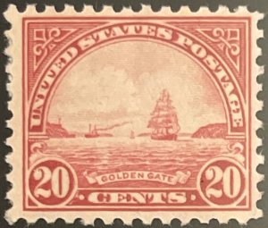 Scott #698 1931 20¢ Golden Gate rotary perf. 10.5 x 11 MNH OG